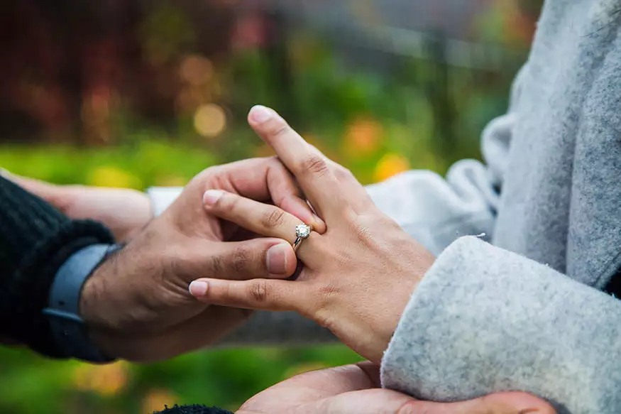 Proposal photography at Battersea Park