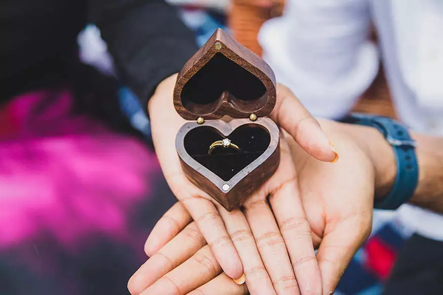 Proposal photography at Richmond Park