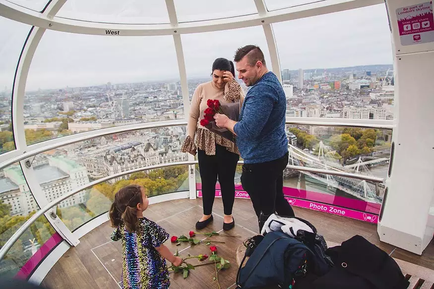 Proposal photography at She Said Yes at The London Eye