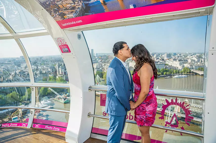 Proposal photography at She Said Yes at The London Eye