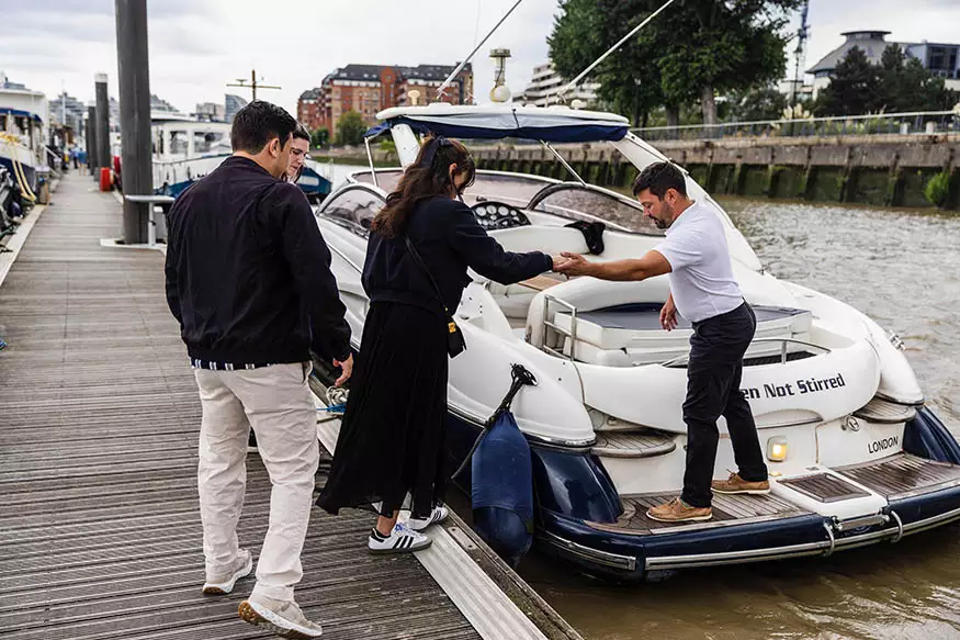 Proposal photography on The Thames