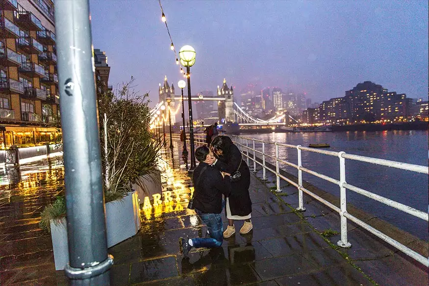 Proposal photography at Tower Bridge